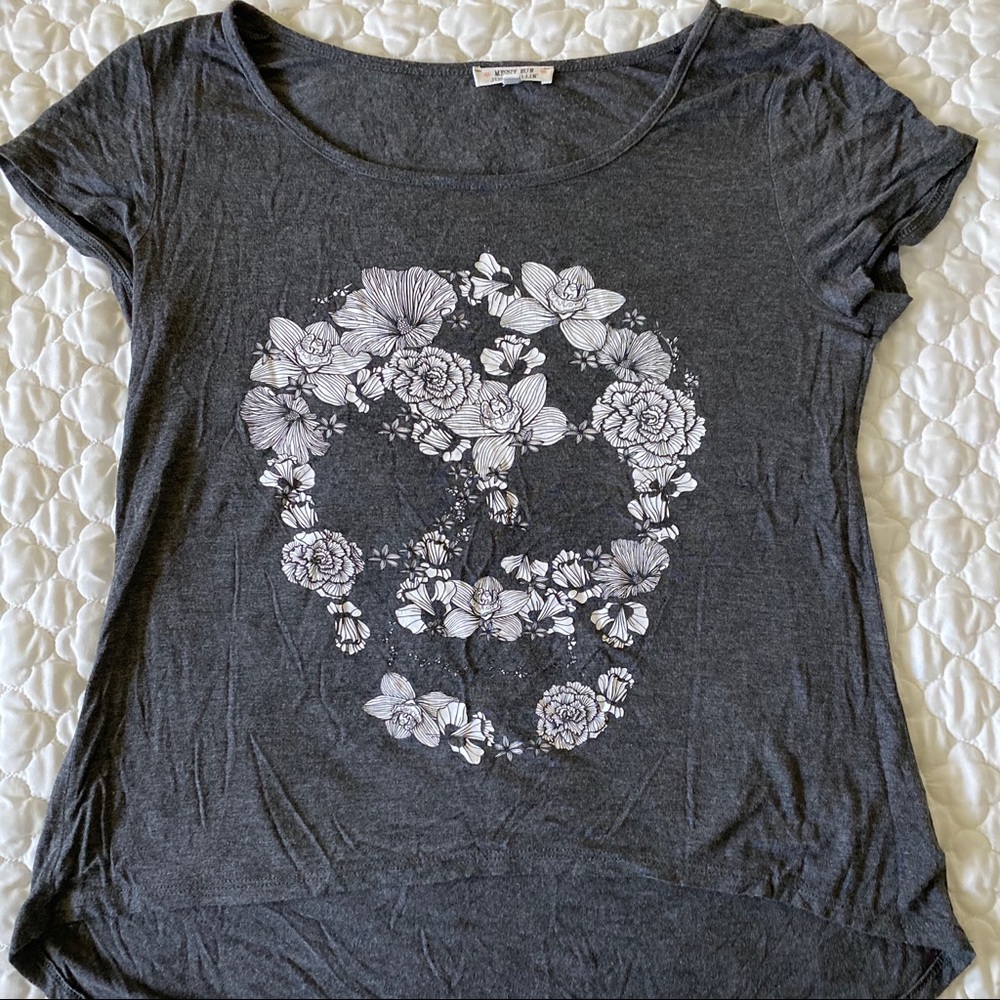 Grey T-shirt